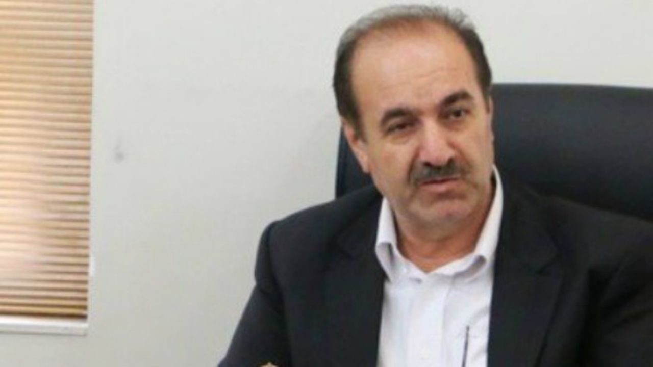 اطلاعی از اتفاقات کازرون ندارم/ پیگیری حوادث کازرون به من ارتباط ندارد/ کازرون خودش نماینده دارد، من صحبت کنم بدش می‌آید