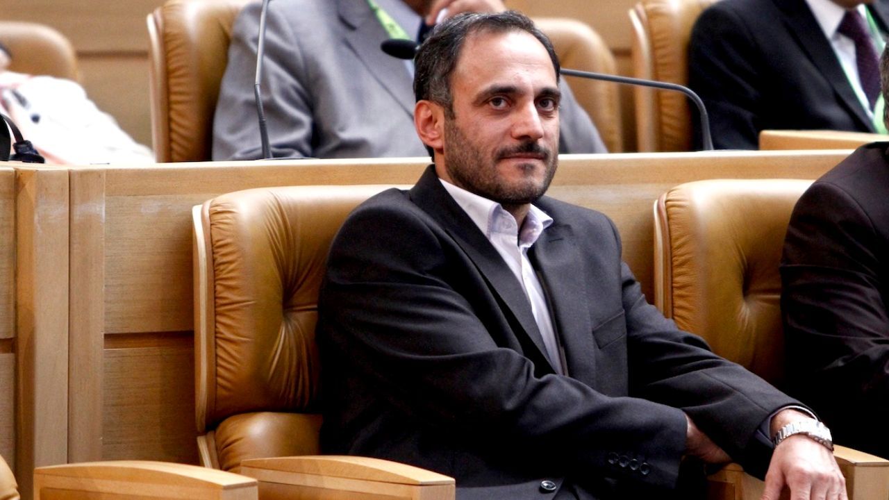 واردات 15 درصدی داروهای مورد نیاز بیماران خاص به کشور/ بی‌توجهی به تامین ارز یارانه‌ای چالش اصلی حوزه سلامت است