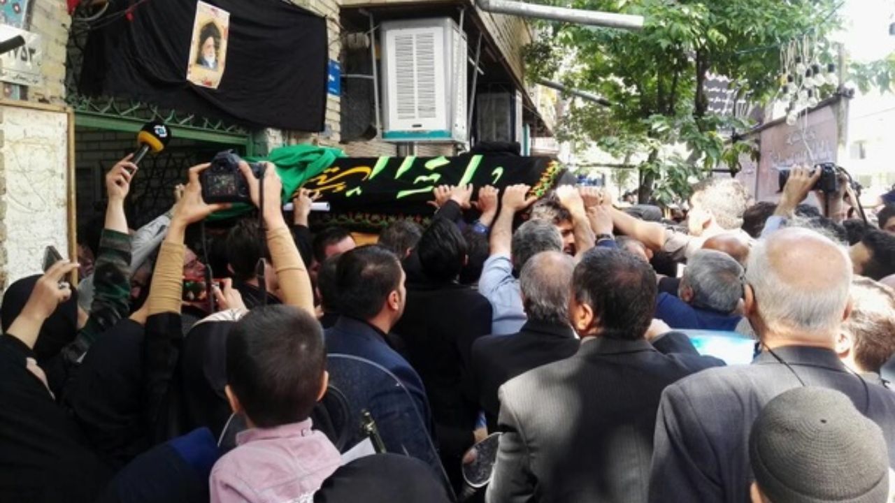 مراسم تشییع پیکر استاد اخلاق برگزار شد