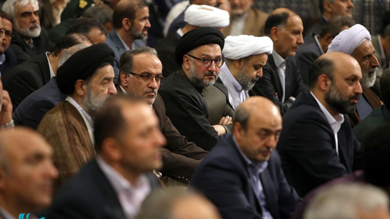 دعوت از چهر‌ه‌های شاخص اصلاح‌طلب در مراسم افطاری رهبری/ اکثر وزرای دولت سیدمحمد خاتمی دعوت شده بودند
