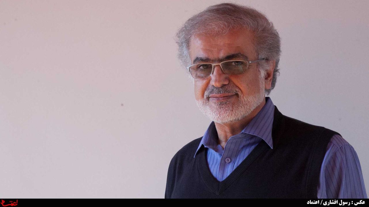 نگارش چنین نامه‌ای عجیب و نادرست است