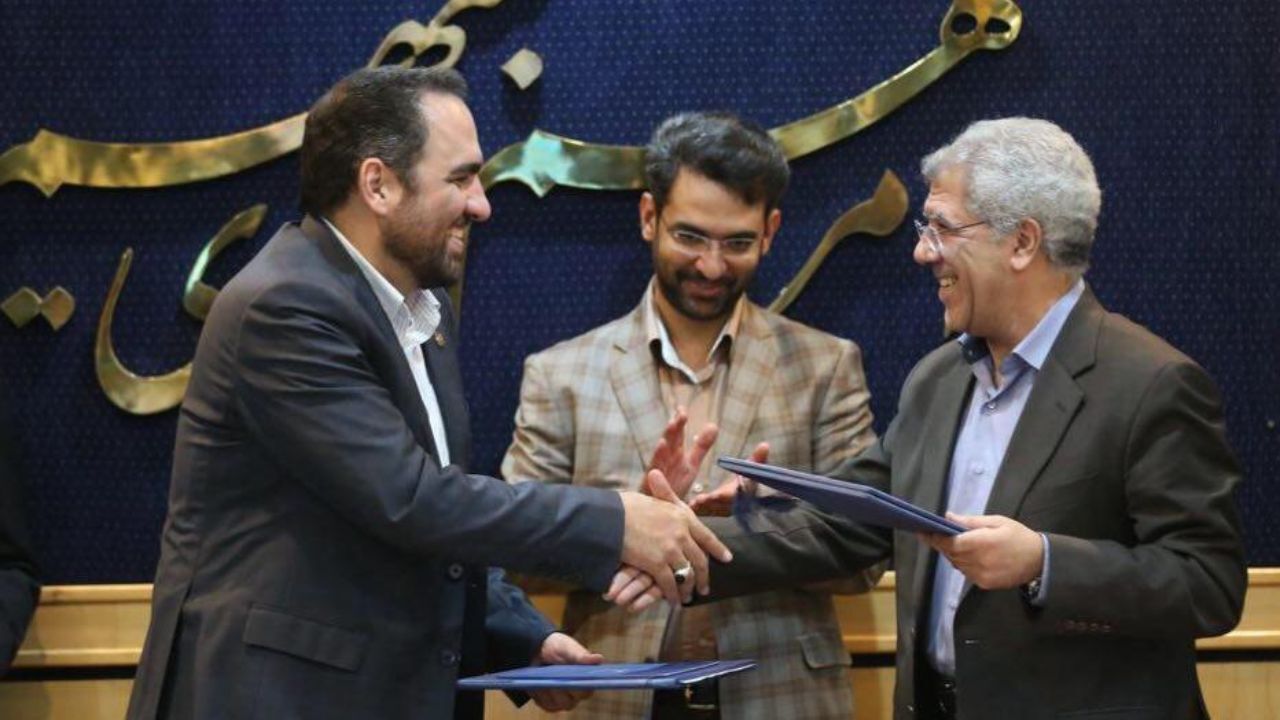 امضای تفاهم نامه همکاری بین همراه اول و دانشگاه صنعتی شریف