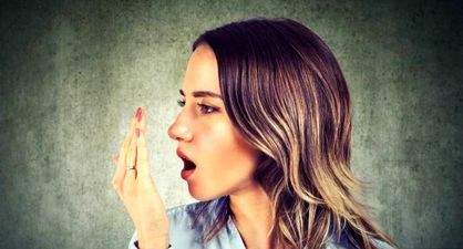 دلایل بوی بد دهان چیست؟