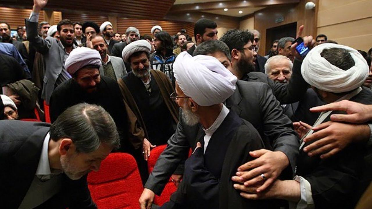 دولت کفایت سیاسی ندارد/ مراقب یلتسین‌های سیاسی باشید