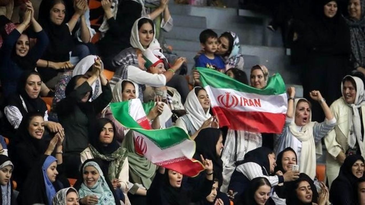 سهیمه زنان برای تماشای بازی‌های والیبال بیشتر می‌شود
