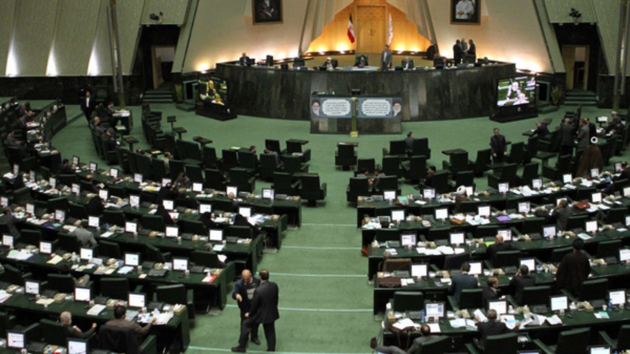 موافقت خانه ملتی‌ها با یک فوریت طرح راه‌اندازی و استفاده از پیام‌رسان‌های مالی