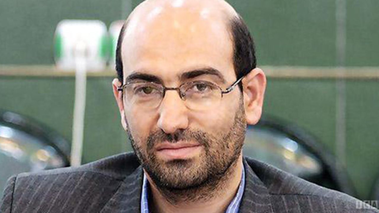 بعضی نمایندگان برای ممنوع‌الخروجی مسوولان طرح نوشته‌اند/ نامه 20 نماینده مجلس به آملی لاریجانی برای ممنوع‌الخروجی «سیف»