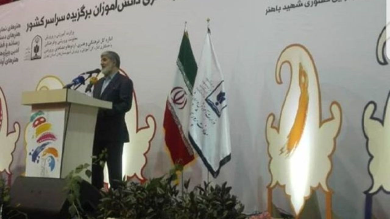 تلاش می‌کنیم بودجه خوبی برای امور پرورشی در اختیار آموزش‌ و پرورش قرار گیرد