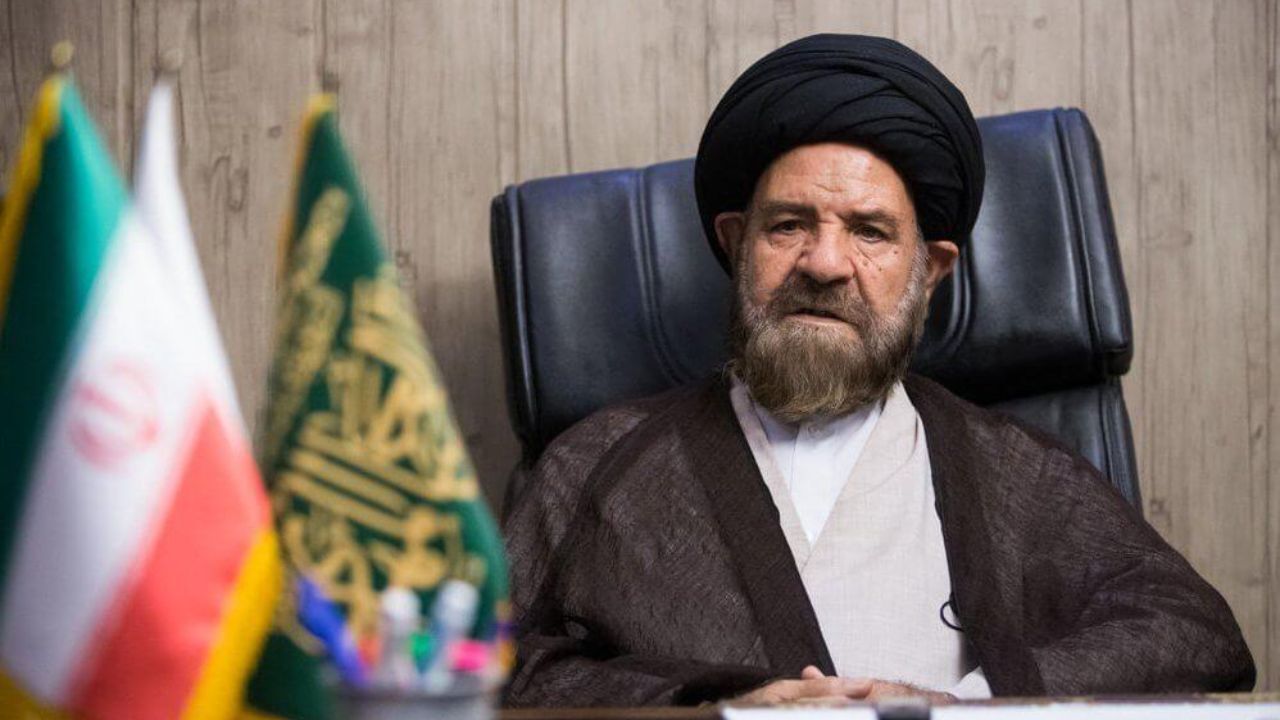 با تجمعات تخریبی آب به آسیاب دشمن نریزید/ معنای استقلال قطع و ترک مراوده با دیگر کشورها نیست