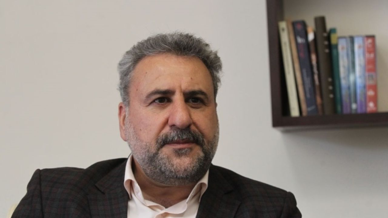 مرجع قانونی استعلام از مدیران دوتابعیتی وزارت اطلاعات است