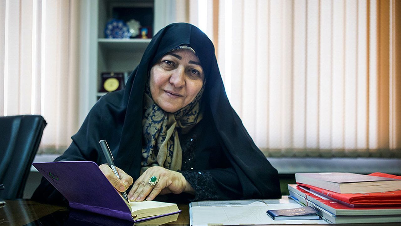 شفاف‌سازی روحانی در مجلس به وحدت ملی کمک می‌کند/ طرح عدم‌کفایت رییس جمهور از نظر رهبری مردود است