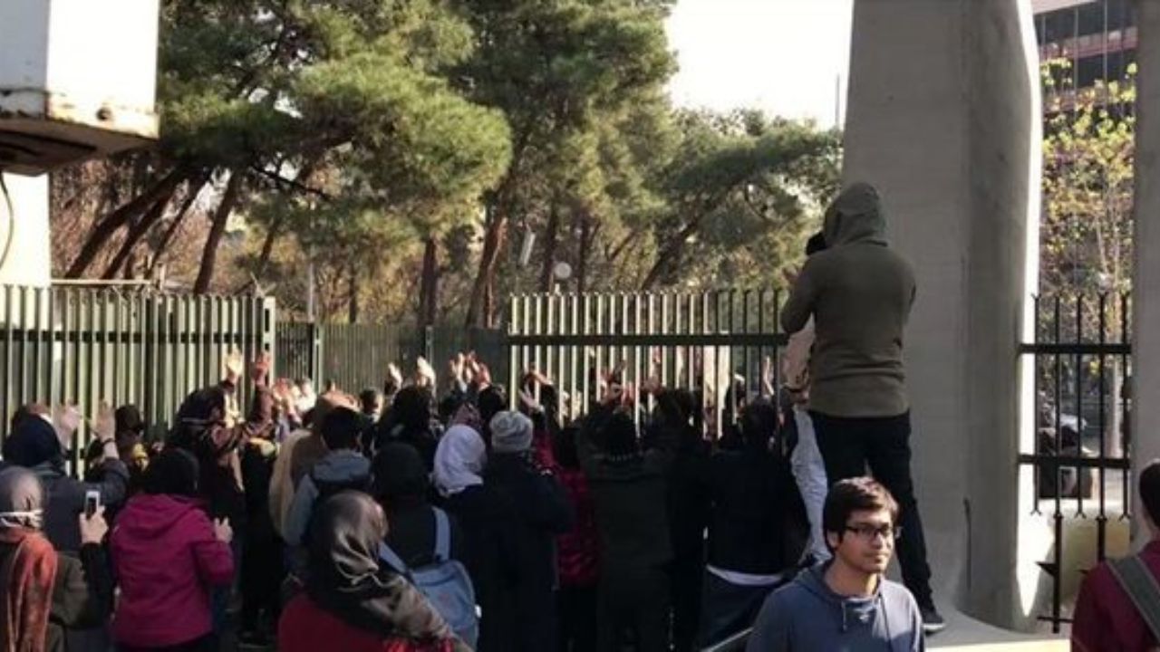 تعیین تکلیف پرونده‌های دانشجویان بازداشتی تا پایان شهریورماه