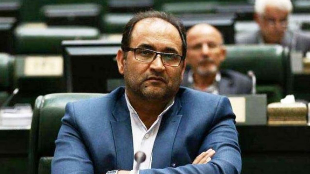آخوندی پس از جلسه استیضاح، به عنوان «وزیر» از مجلس خارج نخواهد شد