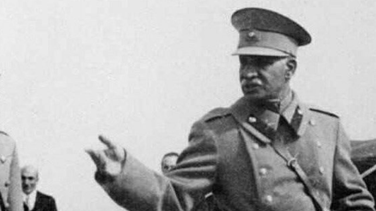 رضاخان چرا رضاشاه شد؟