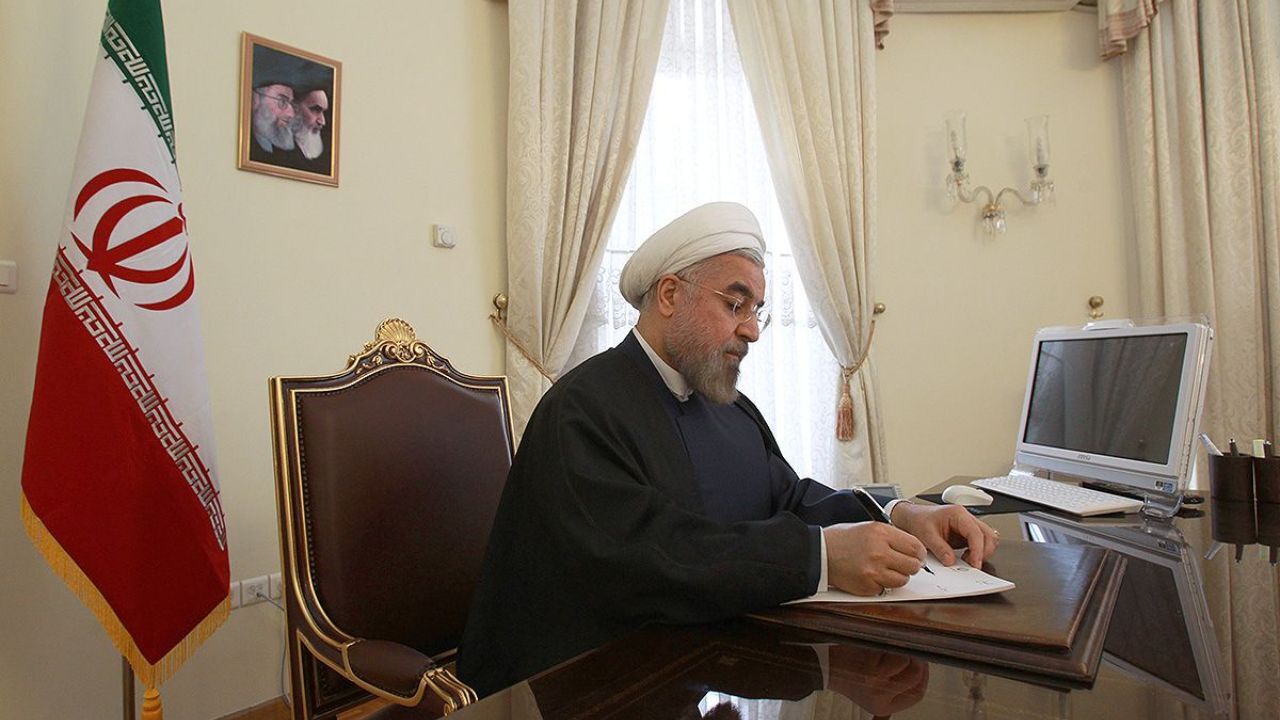 رئیس‌‌جمهور درگذشت مادر شهیدان رجب، علیرضا و حسین ذاکر امام رضا را تسلیت گفت