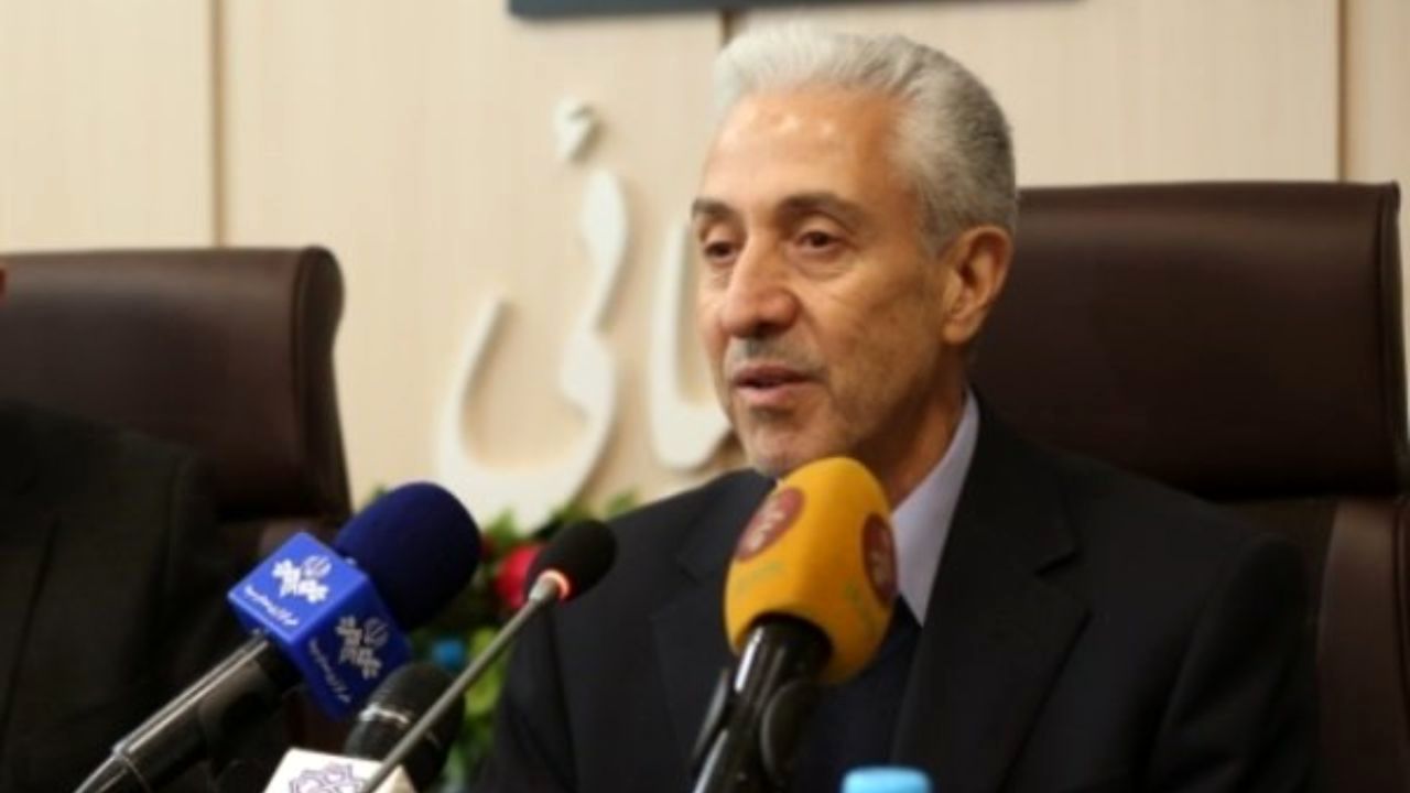 تایید صلاحیت علمی در اختیار ماست و دیگران دخالت نکنند
