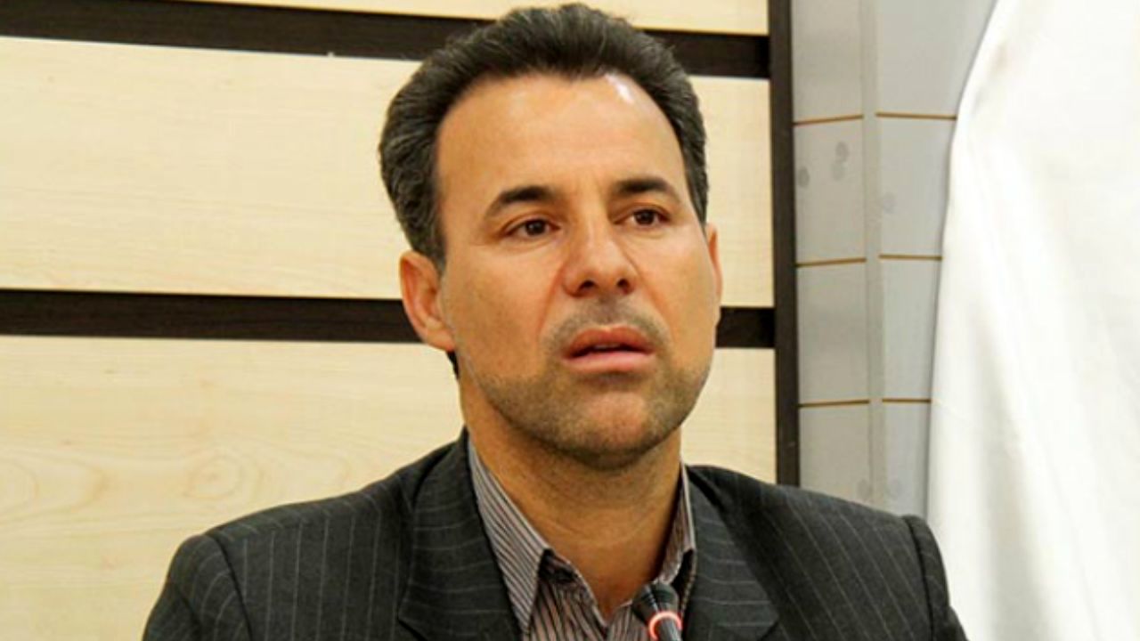 استیضاح وزیر آموزش و پرورش اولویت جامعه نیست/ احتمال ماندن بطحایی در وزارتخانه زیاد است