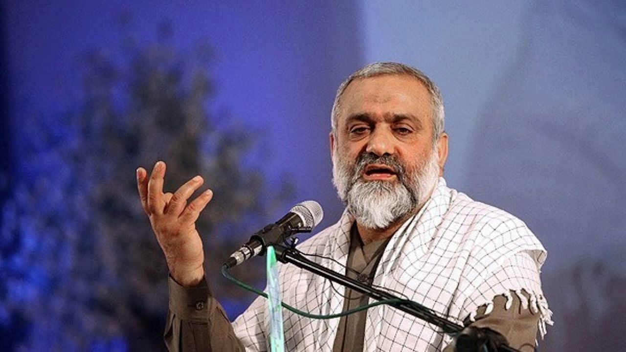 باید با غرور و سربلندی از 40 سالگی انقلاب دفاع کنیم/ این انقلاب باعث شد تا مردم مرفه‌تر از گذشته زندگی کنند