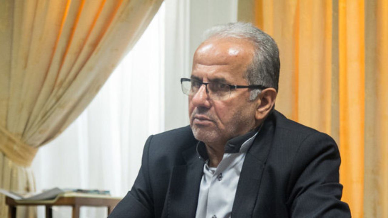 واکنش ثبت احوال به تعویض نام خانوادگی توسط آقازاده‌ها