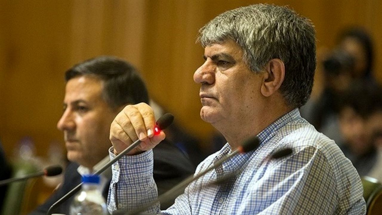  برکناری شهردار به علت بازنشستگی، قانونی نیست