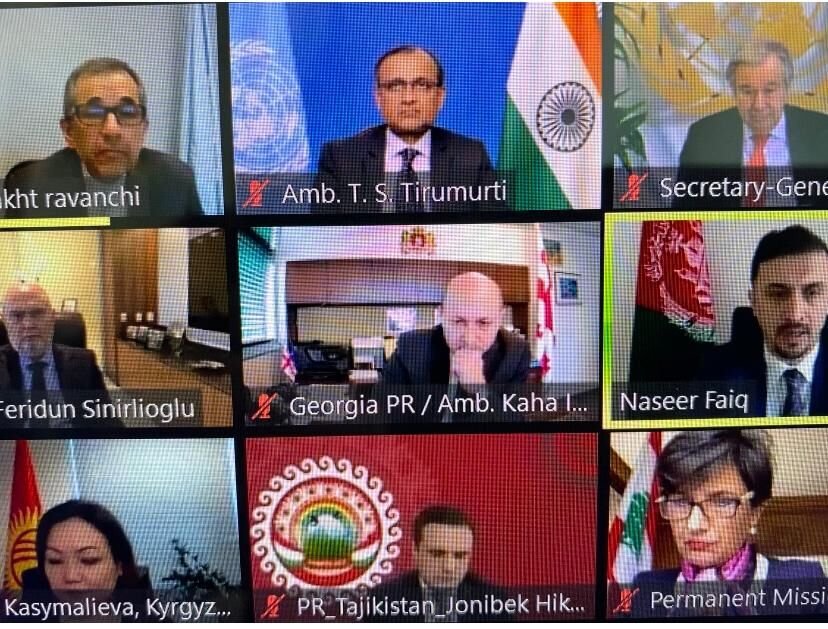 از پیامهای صلح، دوستی، همبستگی و همدلی نوروز الهام بگیریم