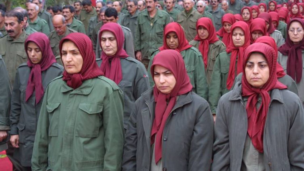 پخش تصاویری از مقر گروهک تروریستی منافقین
