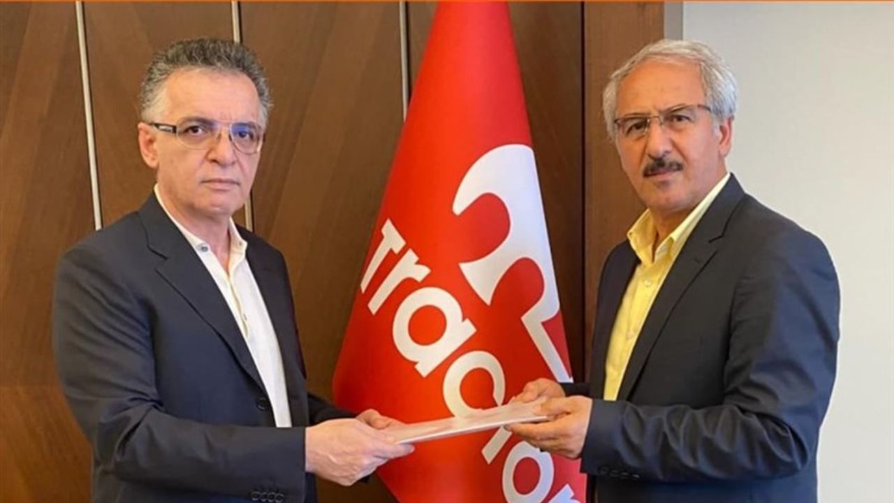 خطیبی استعفایش را به زنوزی داده بود/ کریمی در مورد بازیکنان تصمیم‌گیری می‌کند