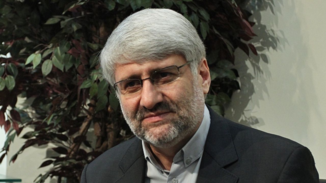 عمده سود فروش فرش نصیب صادرکنندگان و فروشندگان است