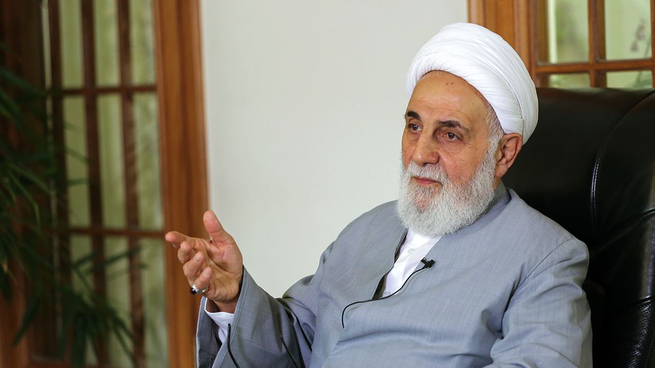 مشکل کشور در زمینه نوع اجرای دموکراسی است / با ماشین زرهی محتشمی‌پور را به وزارت کشور بردم؛ نمونه دومی نیست که وزیر بعدی را وزیر قبلی ببرد و معرفی کند/ امام نوشت هیچ کس نمی‌ تواند رأی خود را بر دیگری تحمیل کند؛ و خدا آن روز را هم نیاورد / مشکل کشور نوع اج