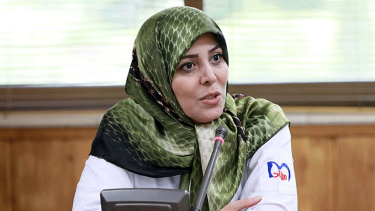 نمکی از نمایشی‌ترین وزرای کابینه روحانی بود/ حتی با واردات فوری و کافی واکسن از همین امروز 6 ماه زمان برای واکسیناسیون کافی لازم داریم/ ماراتن رونمایی از واکسن مقابل دیدگان مردمی که هر روز عزیز از دست می‌دهند مایه تاسف است
