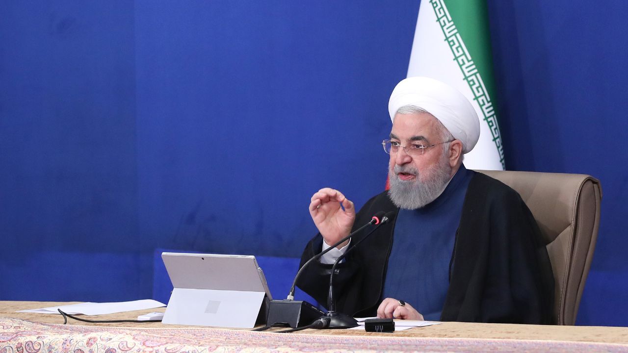دولت باید وام و زمین در اختیار مردم بگذارد /  واحدهای مسکونی باید با قیمت مناسب در اختیار جوانان قرار گیرد /  در تهران برج‌ها و ساختمانهای بلندمرتبه‌ای را روی گسل‌ها ساخته‌اند / واحدهای مسکونی را خود مردم باید بسازند این اشتباه است که دولت برود دنبال این 