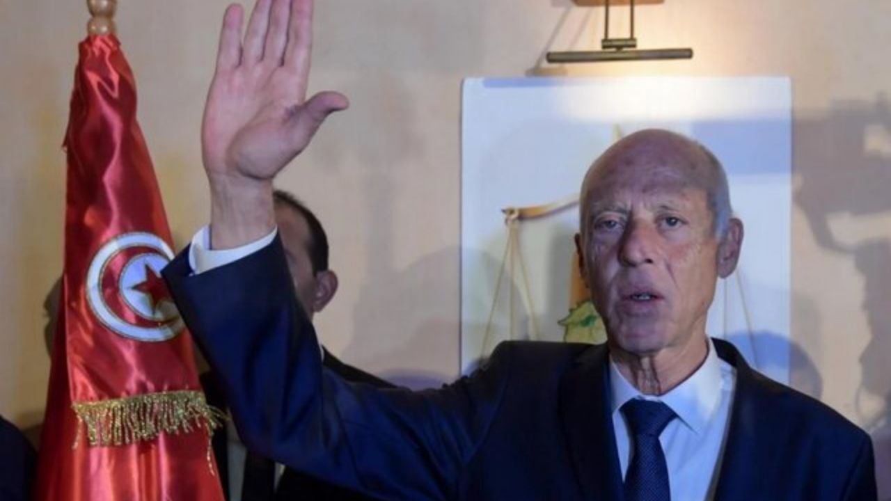 رئیس جمهور تونس در گفتگو با بلینکن: اقداماتم "قانونی" است