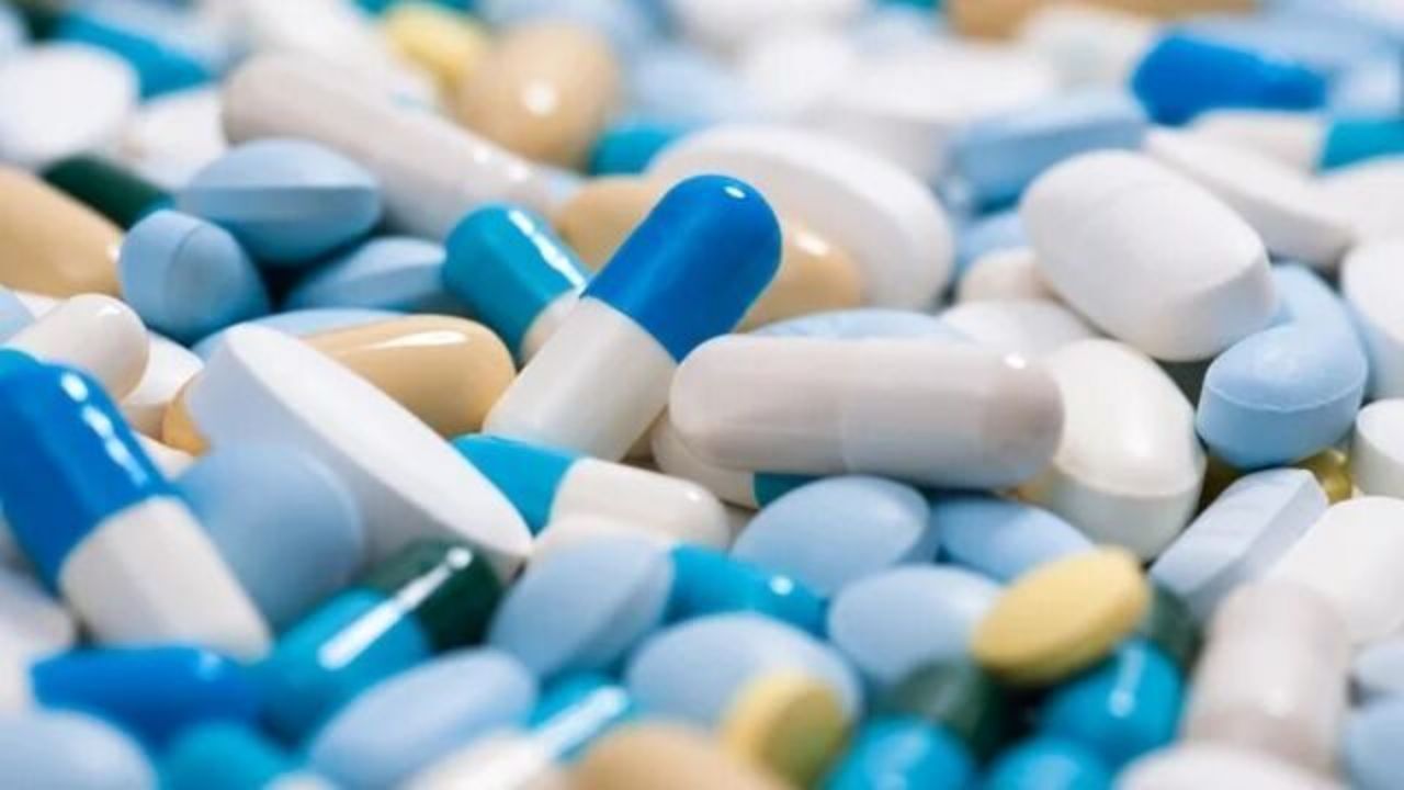 قیمت مواد اولیه ایرانی تولید دارو 271 درصد بیشتر از نمونه خارجی