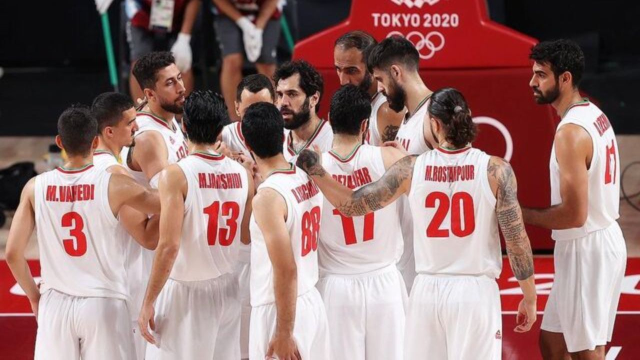 المپیک 2020| بسکتبال ایران با سه شکست به کار خود در المپیک پایان داد/ ایران در مسابقه سوم به فرانسه باخت/ شاهین‌طبع: عملکرد خوبی مقابل فرانسه داشتیم/ نیکخواه‌بهرامی: احتمال زیاد آخرین بازی ملی‌ام بود/ نمی‌شود با پیکان قهرمان فرمول یک شد