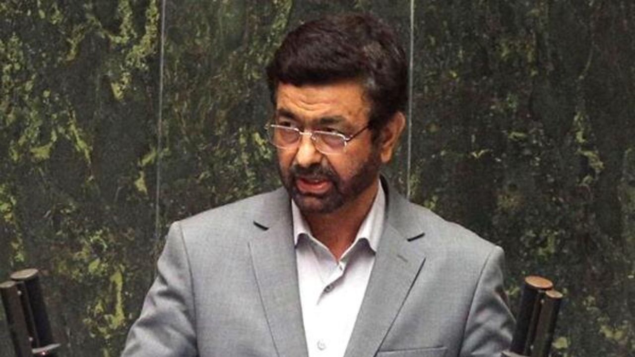 به‌جای تعطیلی کشور روند واکسیناسیون را تسریع کنید / با تعطیلی دو هفته‌ای کشور به فکر تامین معاش مردم هستید؟