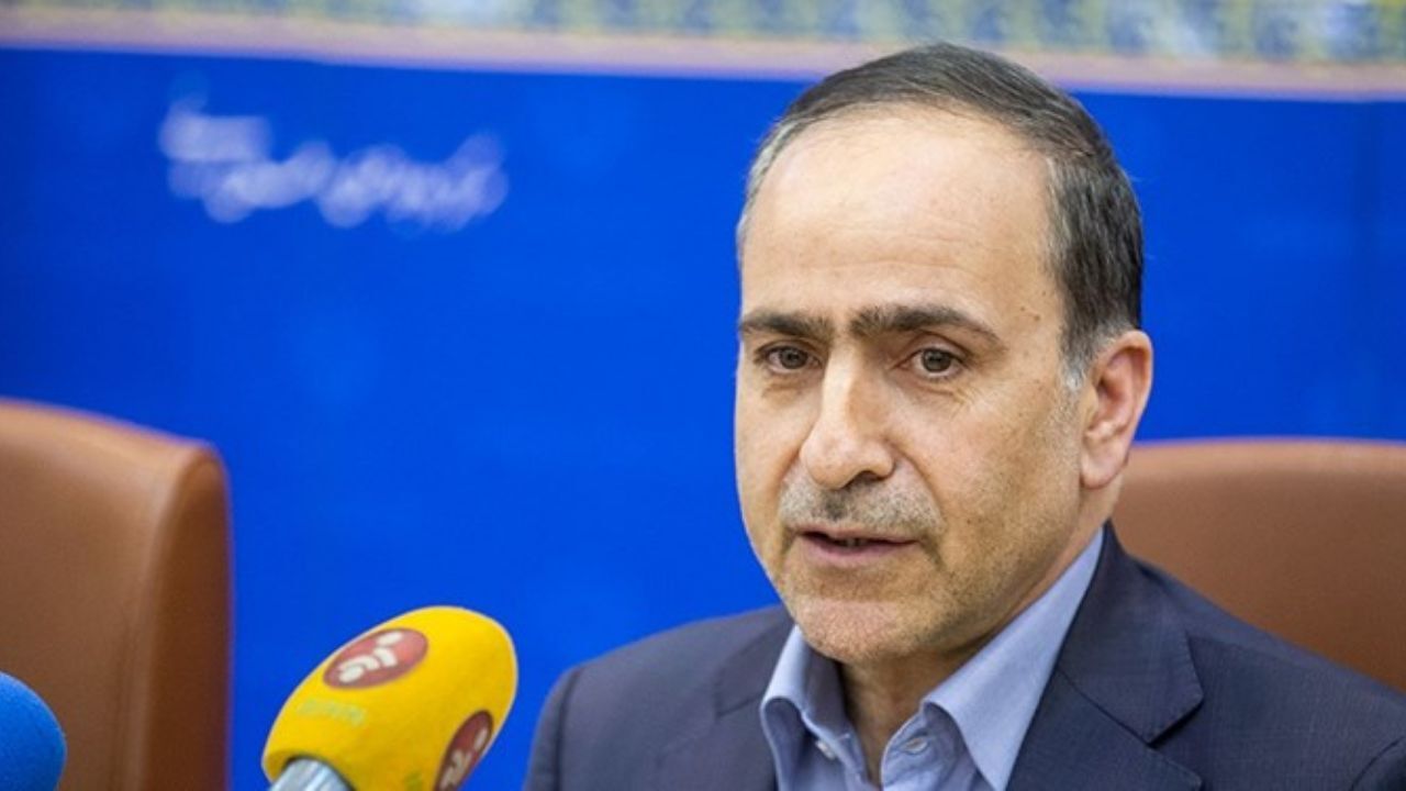 پول مملکت را صرف خرید داروهای بی‌اثر کردیم/ یک سال فریادمان به جایی نرسید/32 درصد افرادی که رمدسیویر می‌گیرند آنزیم‌های کبدی‌شان بالا می‌رود؛ 14 درصد کراتینه می‌شود؛6 درصد نارسایی تنفسی می‌دهد