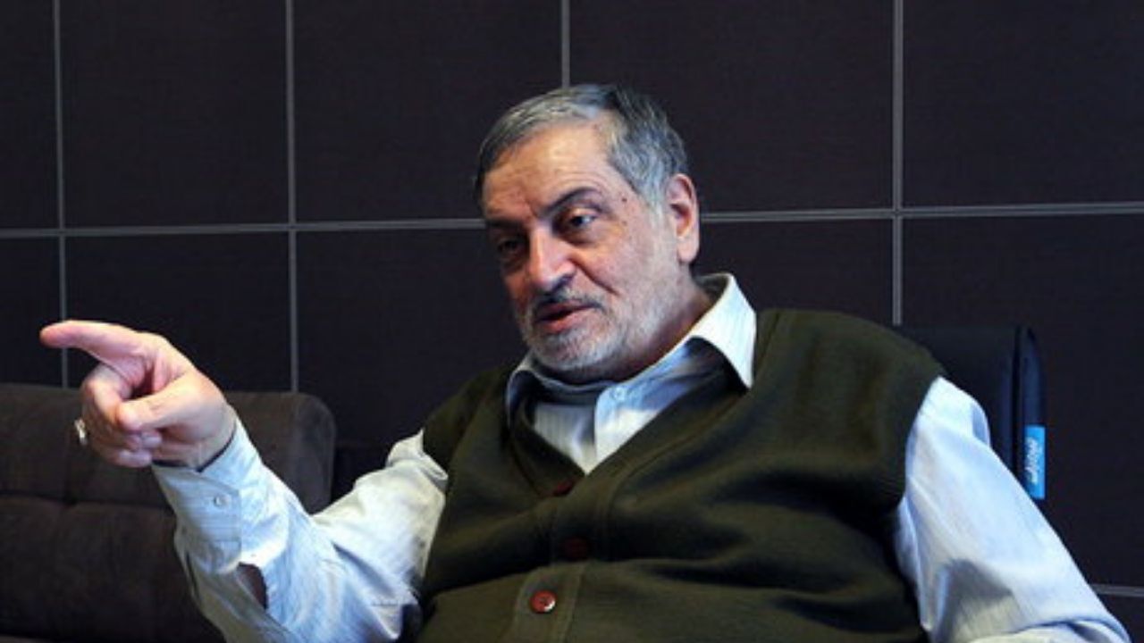 عذرخواهی یعنی اینکه از فدراسیون والیبال استعفا داده و بروی/داورزنی می تواند به عنوان کارشناس و یا مشاور در فدراسیون والیبال استفاده شود/من را به زور از والیبال به کشتی بردند/آلکنو به معروف بی مهری کرد/حداقل انتظارات ملی پوشان، احترام به آنهاست