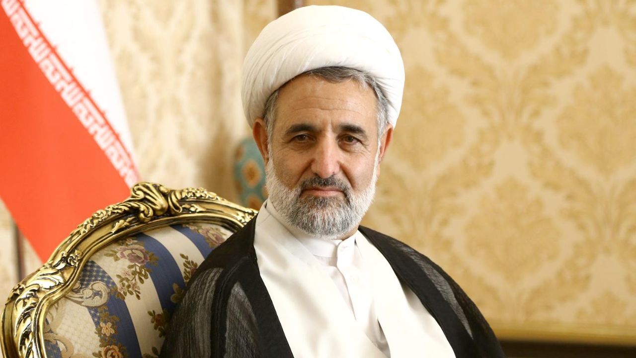 ذوالنوری دنباله رو حسین شریعتمداری شد/ اصلاح‌طلبان برای کار جهادی به افغانستان بروند و نشان دهند به دردی می‌خورند/ آقایان اصلاح‌طلب در زمان حمله عراق به کویت می‌گفتند صدام خالدبن‌ولید است/ افغانستان امروز دولت رسمی ندارد که از ما درخواست کمک کند