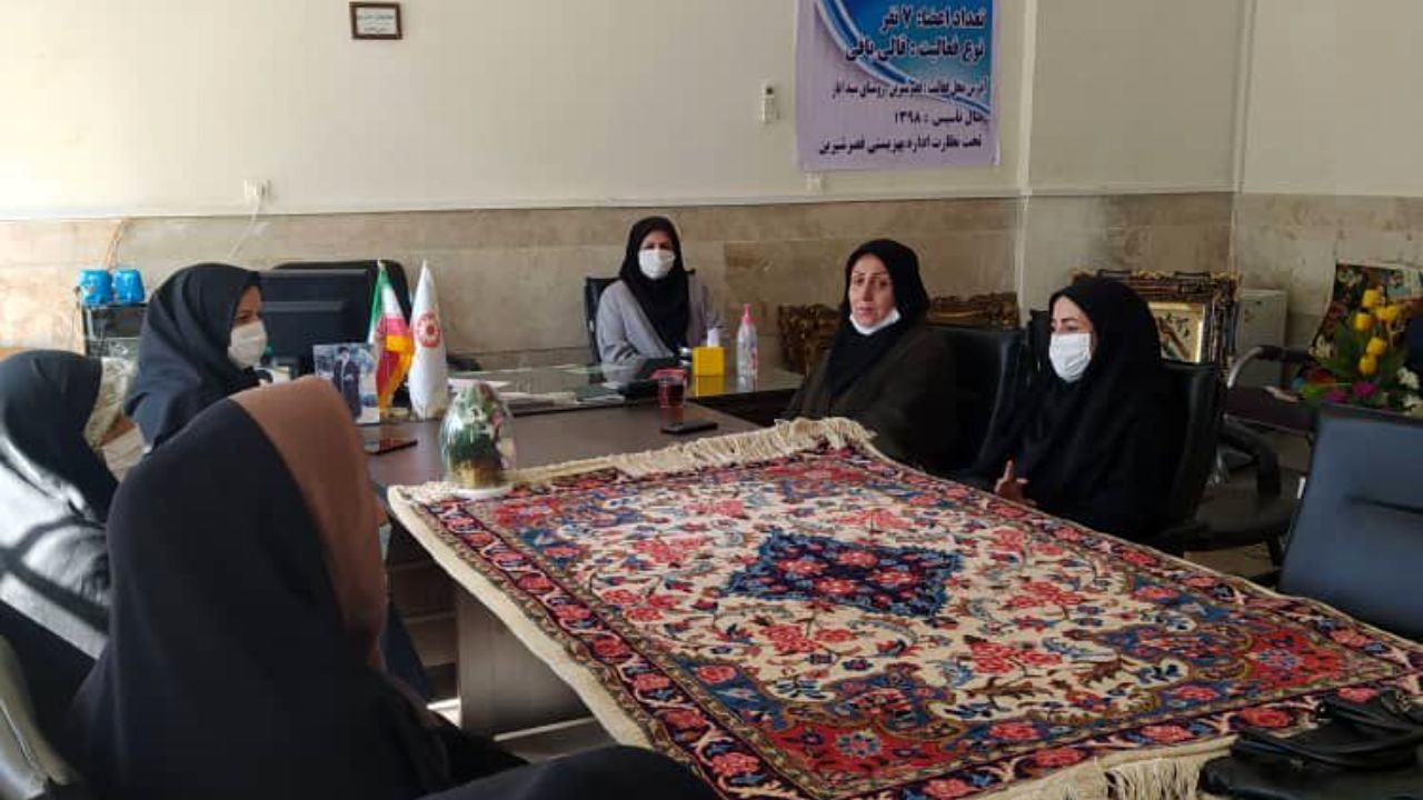 برنامه های توانمندسازی زنان سرپرست خانوار در شهرستان قصرشیرین