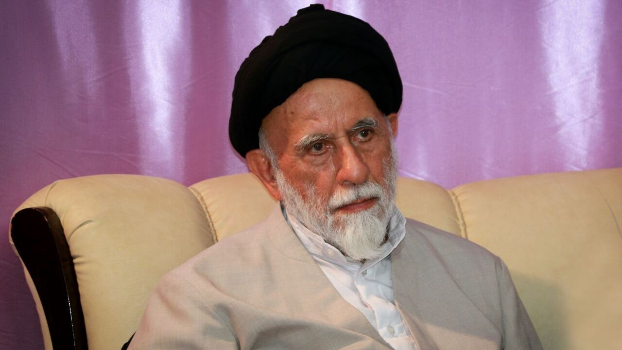 پشت پرده «استعفای لاریجانی» چه بود؟ / در انتصابات دولت شایسته‌سالاری حاکم است؟