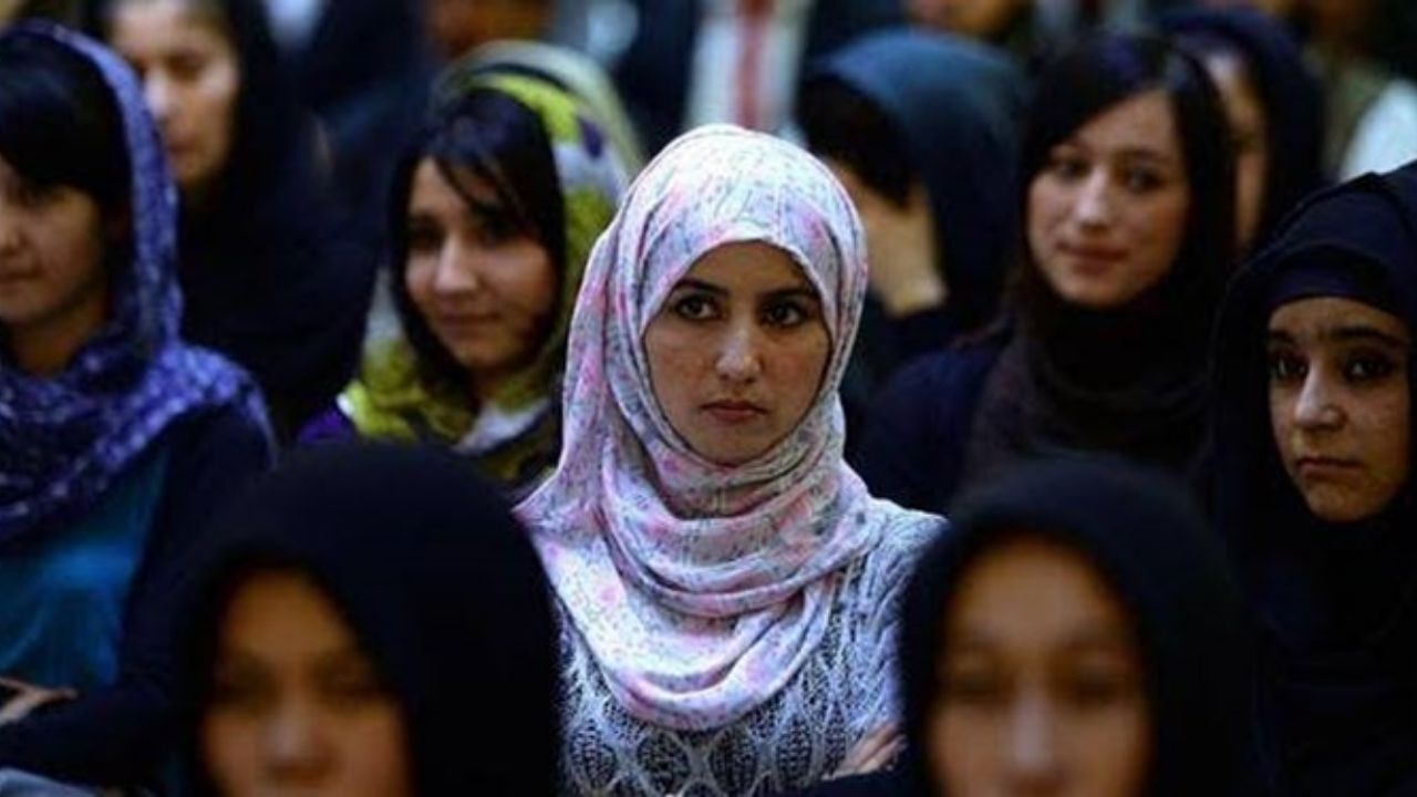 شهردار طالبان در کابل: زنان در خانه بمانند