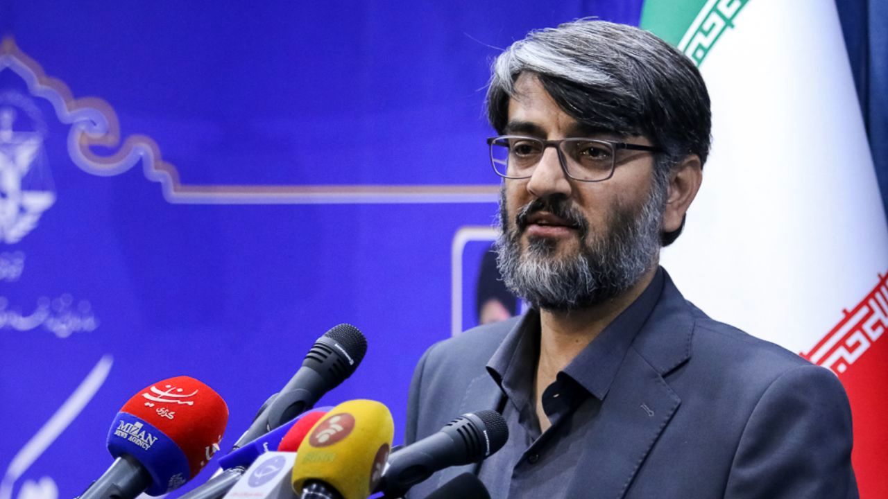 ضعف و کم‌کاری برخی افراد نباید به چهره نظام خدشه وارد کند/همه مدیران سازمان زندان‌ها باید نسبت به مسئولیت خود پاسخگو باشند/دشمن می‌خواهد به واسطه اتفاقات زندان، نظام را زیر سوال ببرد