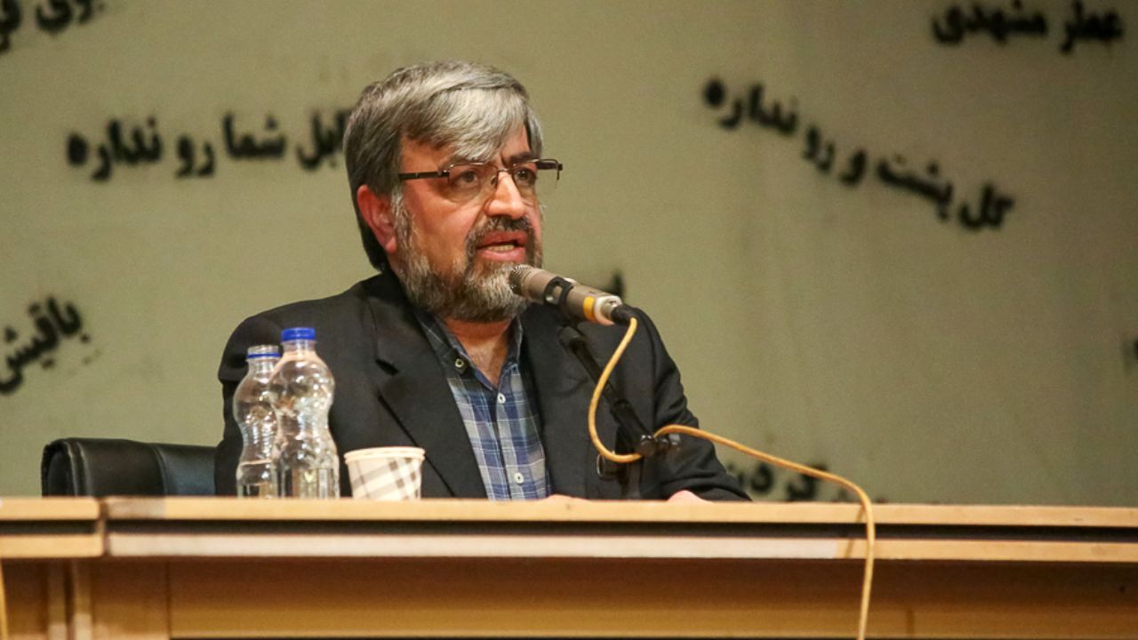 علیرضا بهشتی: مردم تمایلی به ادامه جنگ نداشتند/ در دوره جنگ هم قیمت‌ها این طور نبود/ عباس ملکی: در دولت دفاع مقدس هم آرمان‌ها حفظ شد، هم منافع ملی/ دولت ایالات متحده هم نمی‌توانست بودجه اقلام درخواستی را تامین کند