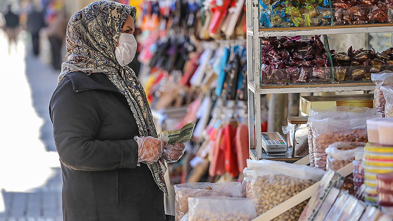 سیم و جوجه صدرنشین گرانی/ افزایش بیش از 50 درصدی قیمت 50 کالا