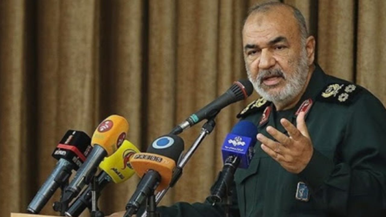 بسیج سَبک می‌سازد و مدل تولید می‌کند