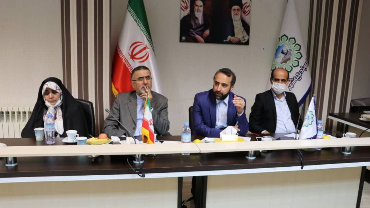 تبدیل بندر کیاشهر به قطب گردشگری استان گیلان / موانع سرمایه‌گذاری برداشته می‌شود