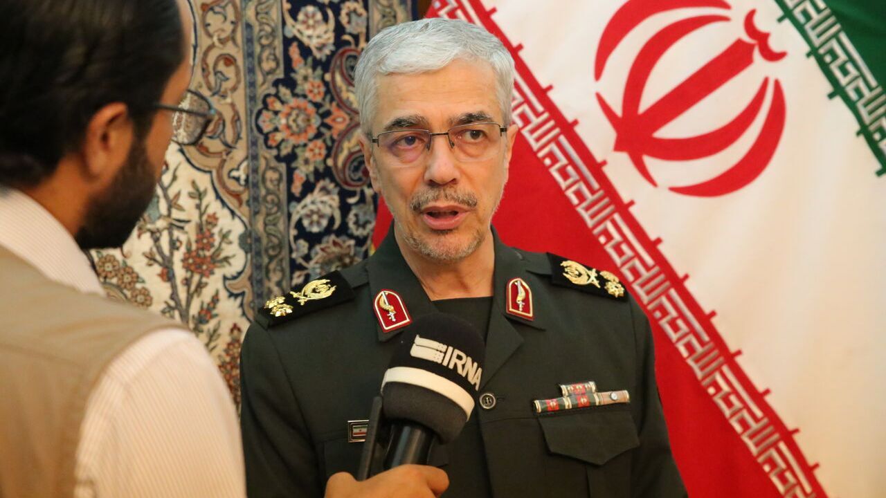 وعده سرلشکر باقری/ خرید تسلیحات از روسیه را پیگیری می‌‎کنیم