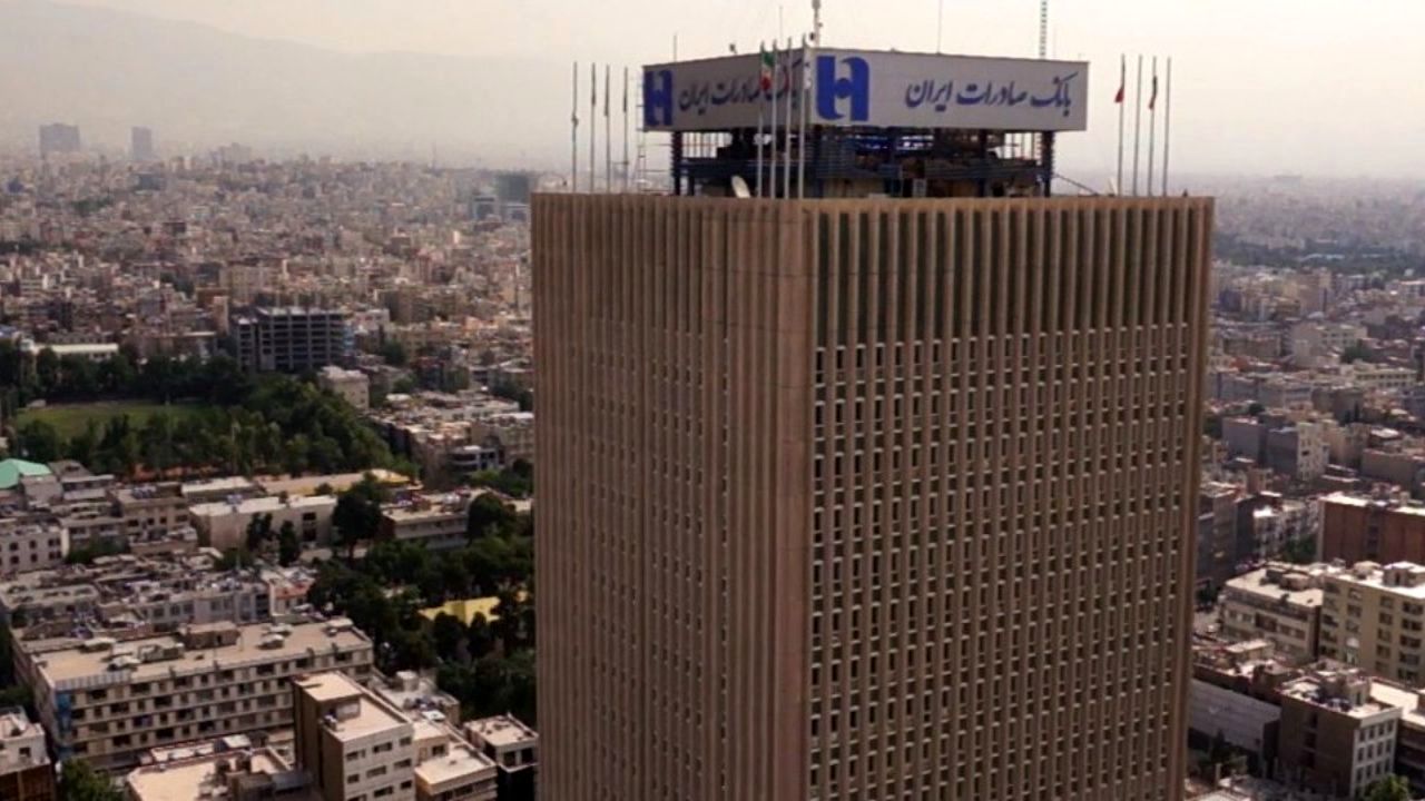 پشت پرده انصراف داماد محسن رضایی از بانک صادرات/ استخاره بد آمده بود