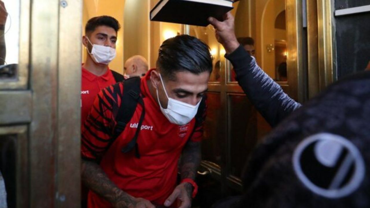 یحیی گل‌محمدی مدافع تازه وارد پرسپولیس را کنار گذاشت