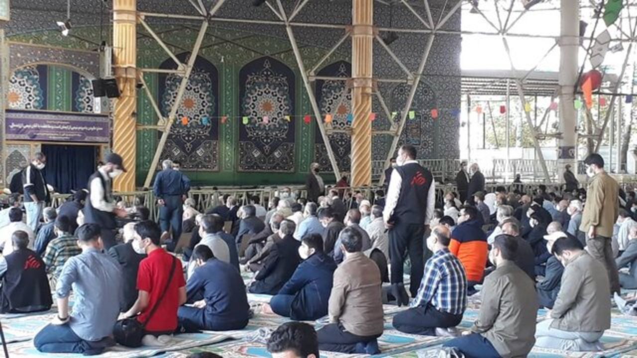 چرا با حضور تماشاگران فوتبال در ورزشگاه‌ها در فضای باز مخالفت می‌شود؟